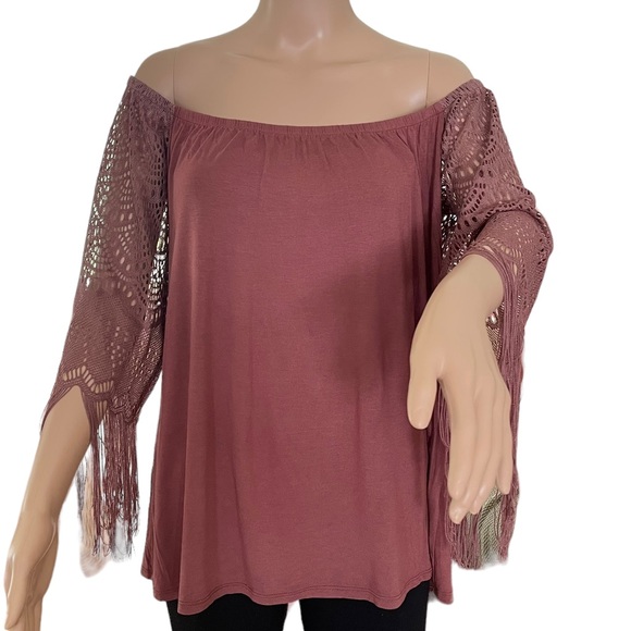 VaVa by Joy Han Farrah Bohemian Off Shoulder Top w Fringe Details   MED - Picture 9 of 14